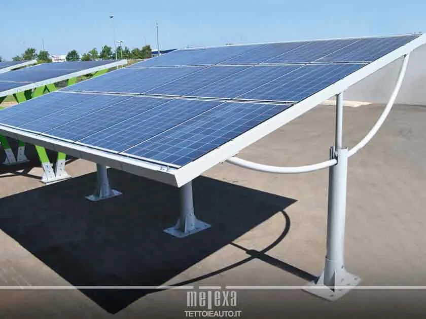 pensilina auto con fotovoltaico